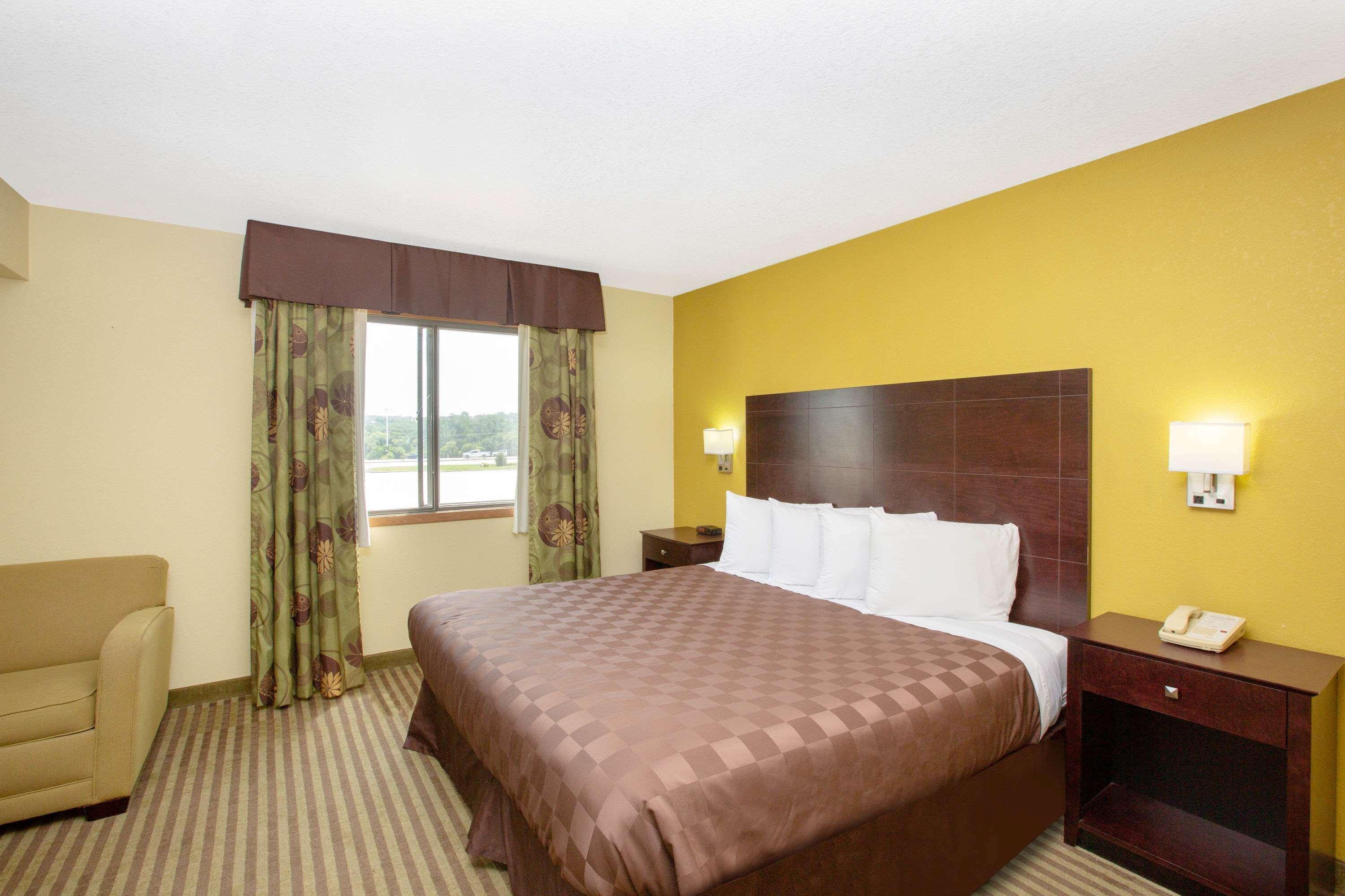 Americinn By Wyndham Council Bluffs Esterno foto