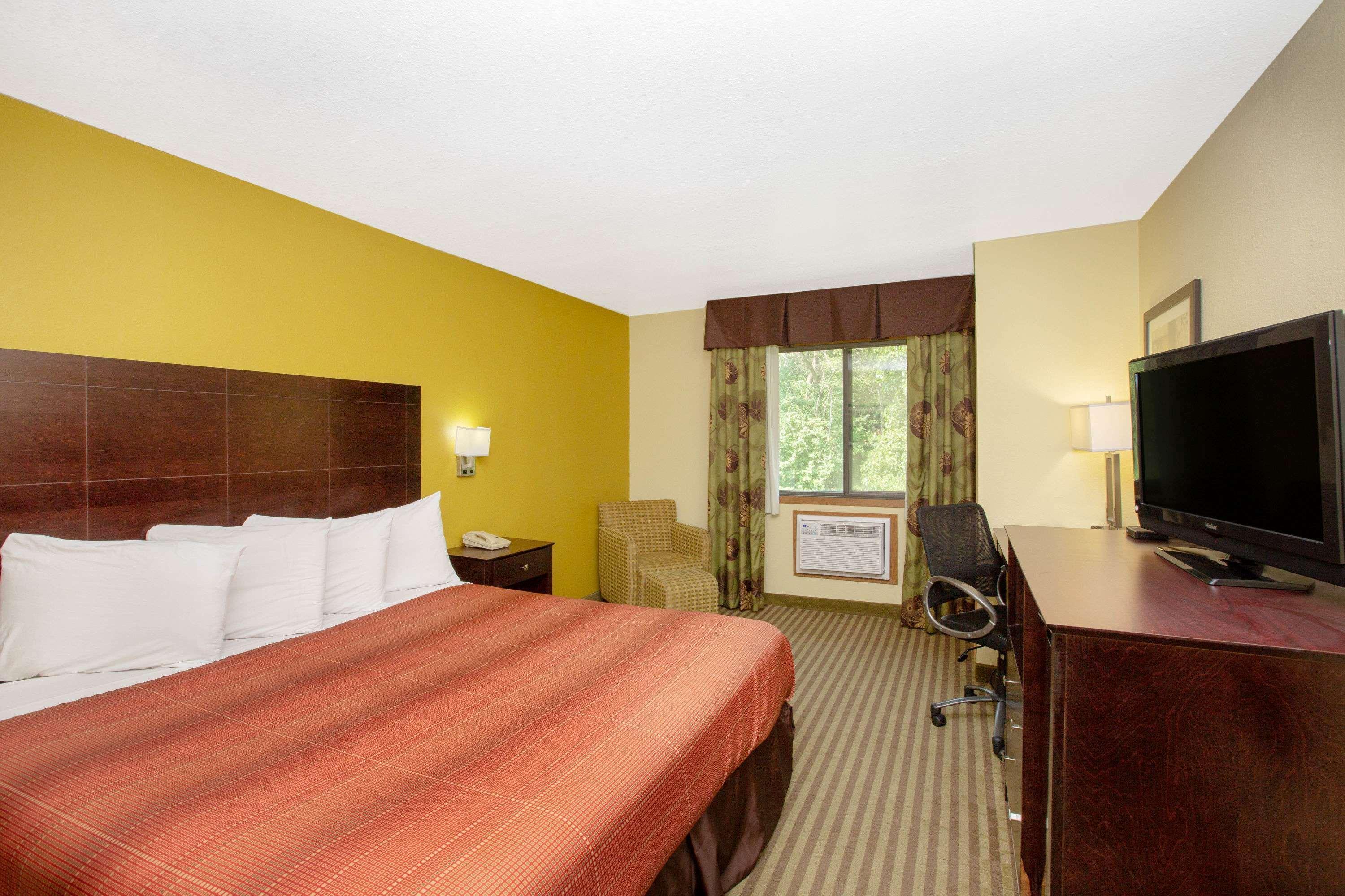 Americinn By Wyndham Council Bluffs Esterno foto
