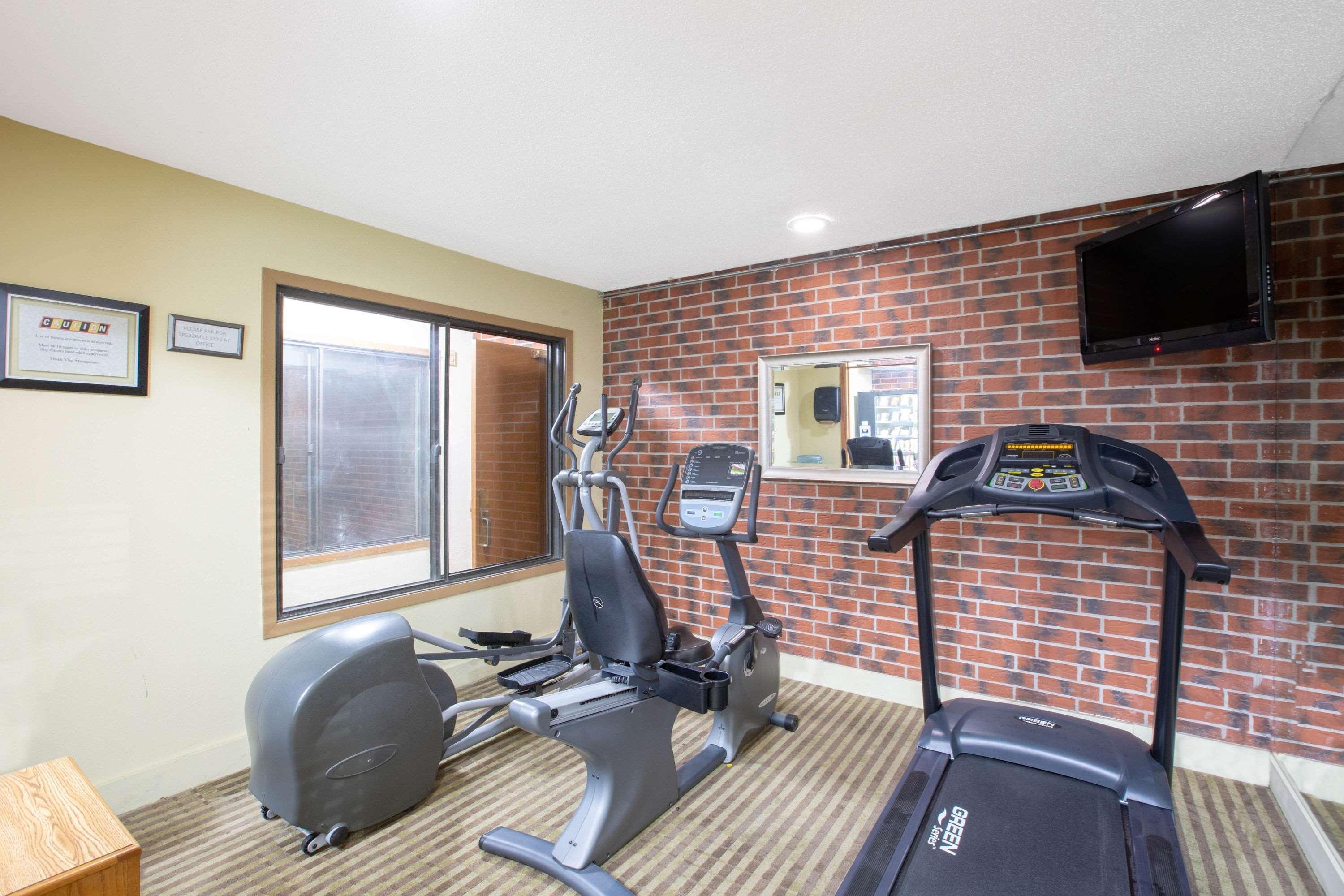 Americinn By Wyndham Council Bluffs Esterno foto