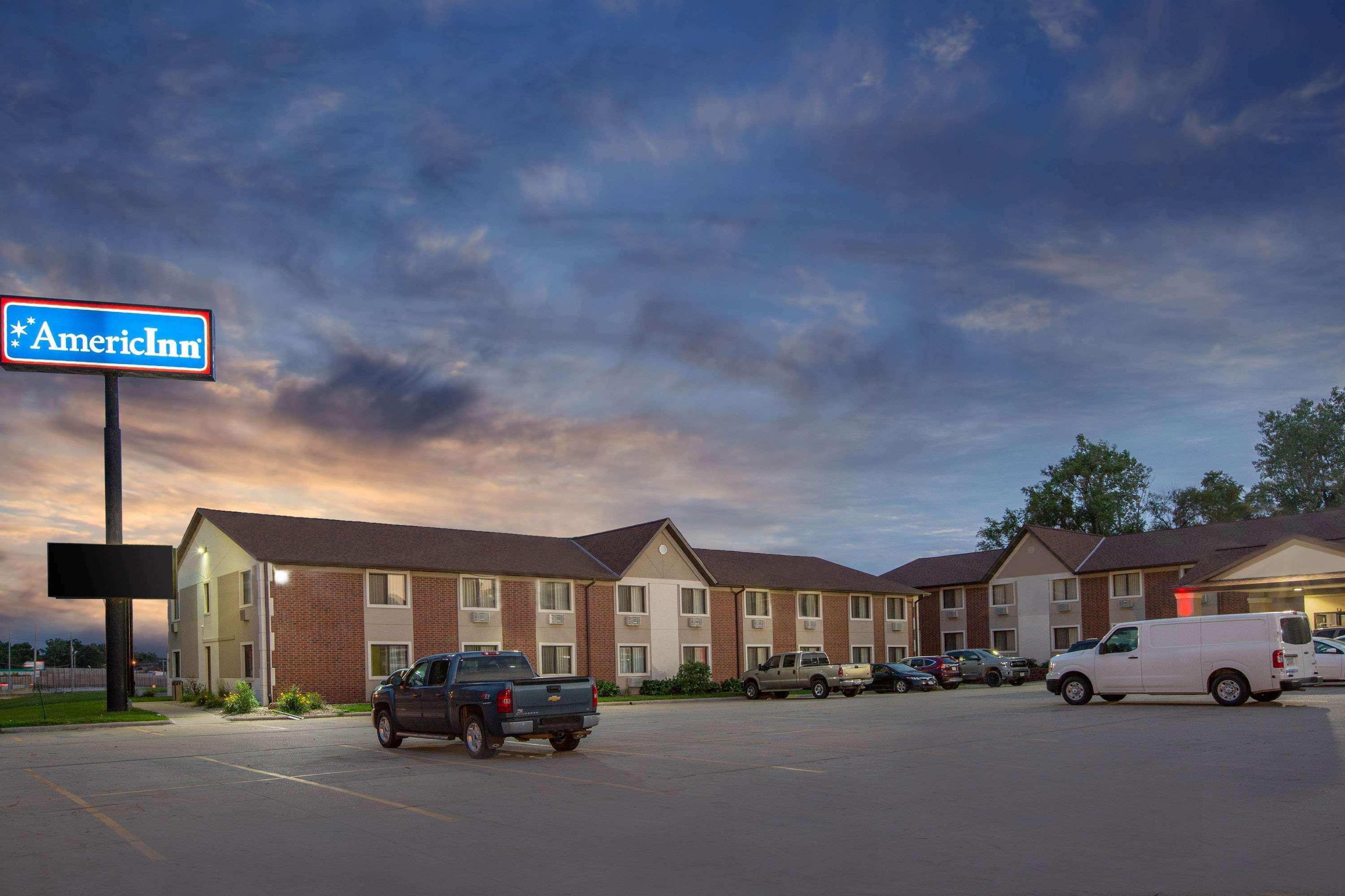 Americinn By Wyndham Council Bluffs Esterno foto